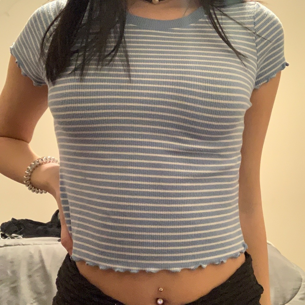 blue crop top